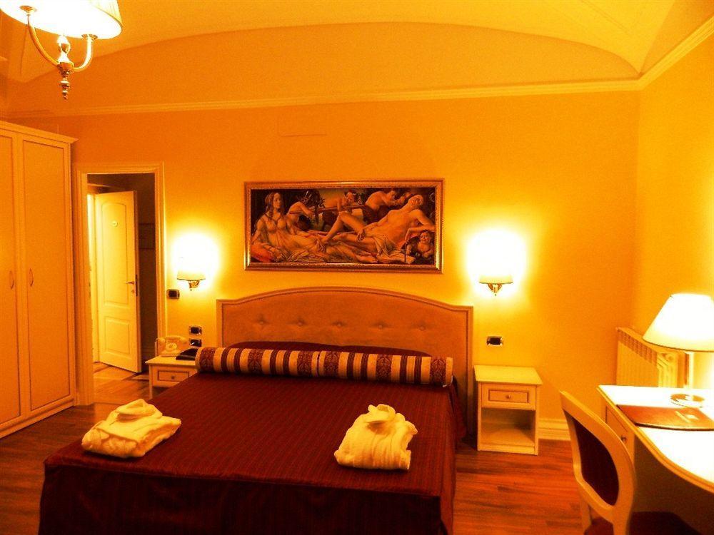 Relais Frattina Rom