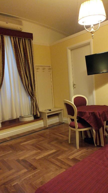 Relais Frattina 2* Rom